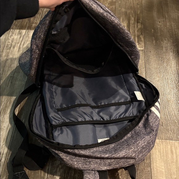 Adidas Gray Medium-Sized Backpack - Picture 6 of 9